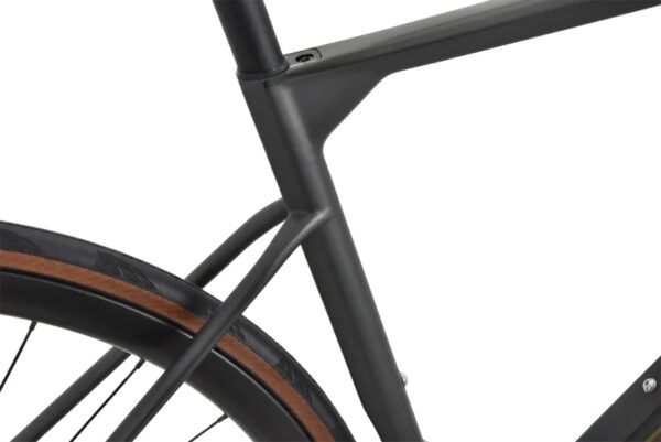SENSA GIULIA GF 2025 - SHIMANO DURA-ACE DI2 12v - FULL OPCION - Negro / Gold - Imagen 4